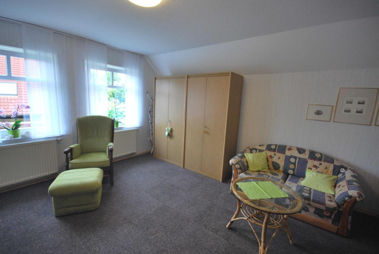 Ferienwohnung Rossis Nuest, 31516 Uplengen Exterior foto